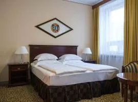 Elegantne double tuba kahele Viljandi Grand Hotelli hoones!