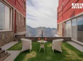 StayVista at Aspen at Elysium Estate 2BR Valley View with Bonfire & Meals