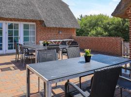 5 star holiday home in Ulfborg，位于Øby的酒店