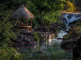 Blancaneaux Lodge by Francis Ford Coppola