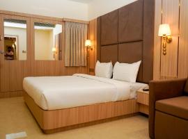 Hotel The Elite，位于贾巴尔普尔的酒店