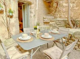 Village House With Panoramic View In Venasque
