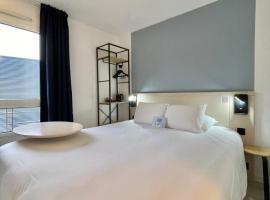 Kyriad Hôtel La Fleche，位于拉弗雷切的酒店