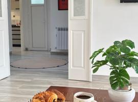 Appartement F3 lumineux, confortable - Centre de Setif pour 8 personnes，位于塞提夫的酒店