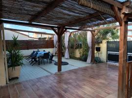 Maison entre mer et montagne，位于Pollestres的酒店