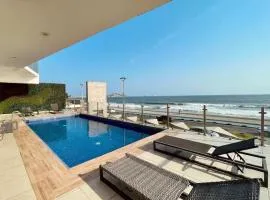 On the Malecón with ocean lagoon & pool