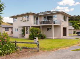 Waitangi Beach House，位于派西亚的别墅