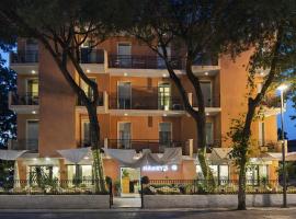 Hotel HARRY'S Hospitality Riccione-Fronte Mare，位于里乔内的酒店