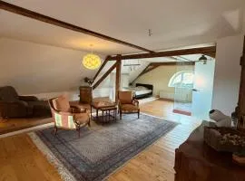 Dachstudio in tierfreundlicher Hofreite