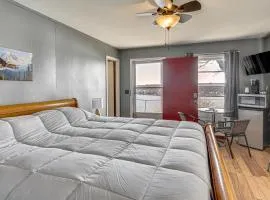 Lake Ozark Stay for Shootout Weekend