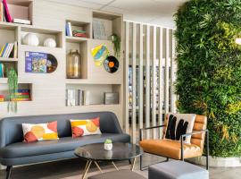 宜必思巴黎德蒙特勒伊门酒店，位于巴黎的酒店