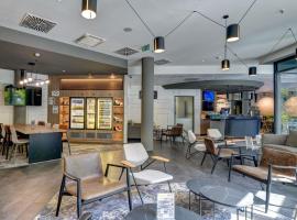 慕尼黑帕克斯塔特斯瓦宾诺富特套房酒店，位于慕尼黑的酒店