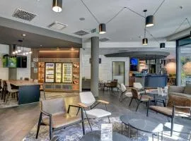 慕尼黑帕克斯塔特斯瓦宾诺富特套房酒店
