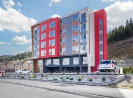 The Hue Hotel, an Ascend Collection Hotel，位于坎卢普斯的酒店