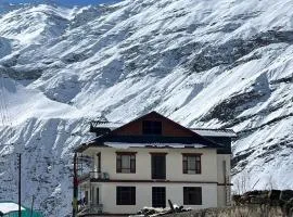 Tenzin brothers homestay