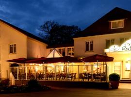 瓦德舒餐厅酒店，位于Emstek瓦里尔布施机场 - VAC附近的酒店