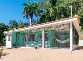 Comfortable & Spacious Mountain Home in Utuado，位于Cayuco的酒店