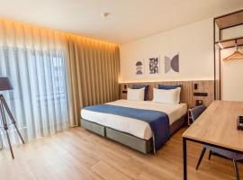 Hotel Infante Santo - Lisboa，位于里斯本的酒店