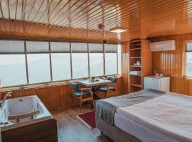 Montana Resort Otel，位于特拉布宗的酒店