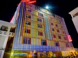 Hotel Golden Meet