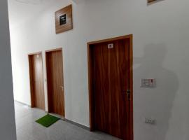 Hotel Swami，位于Gogameri的酒店