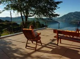 2 Pers, See-Bergblick, grosse Terrasse, 2 Schlafzimmer