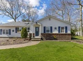 Poppy's Hampton House:Large Yard,Beach,Newly Renovated