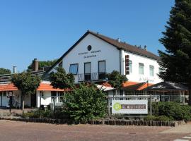 De Wolfshoeve，位于Schoonebeek的酒店