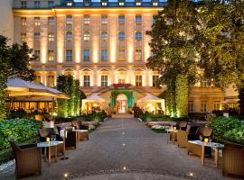 The Grand Mark Prague - The Leading Hotels of the World，位于布拉格布拉格中央火车站附近的酒店