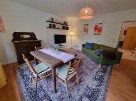Gemütliche Ferienwohnung mit Blick ins Grüne，位于瓦登的酒店