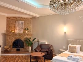 Prima Villa Boutique Hotel отель，位于塞米伊的酒店