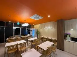 Latree Hotel