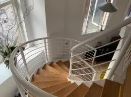 Diamond in the Centre - Princess Lofts