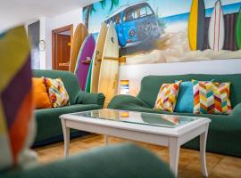 Surf House Sanvi，位于圣维森特-德拉巴尔克拉的酒店