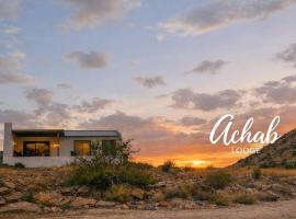 Achab Eco cabin，位于Usakos的酒店
