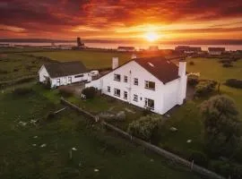 Coastal Way Lodge - near Cliffs of Moher