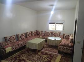 Chez Mustapha Achaaban，位于Azila的酒店