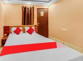 Townhouse Hotel Golden Emerald