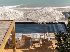 Cavo Dio 1 - Beachfront bliss - Cozy Apt Pool Sunset