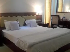 Hotel Crown