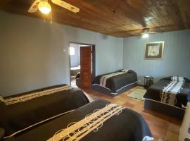 Rm Dorm，位于San Quintín的酒店