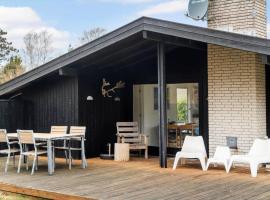 20164-Samso-Maarup-Osterstrand-10-E，位于Mårup的酒店