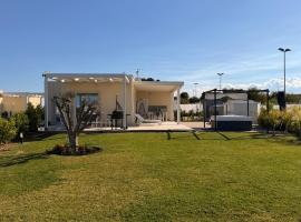 Dionysus Luxury Villa，位于布鲁克里的酒店