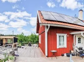 Amazing Home In Sandhem With Sauna