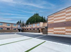 ユトリアリゾート飛騨高山 Yutoria Resort Hida Takayama，位于高山的酒店
