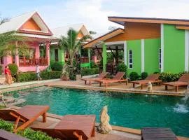 Pinky Bungalow Resort - SHA Extra Plus