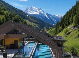 ZillergrundRock Luxury Mountain Resort，位于迈尔霍芬的酒店