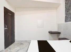 Hotel O AB Rooms
