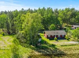 3 Bedroom Stunning Home In Ebeltoft