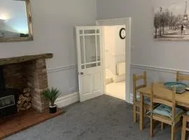 Hursley Lodge